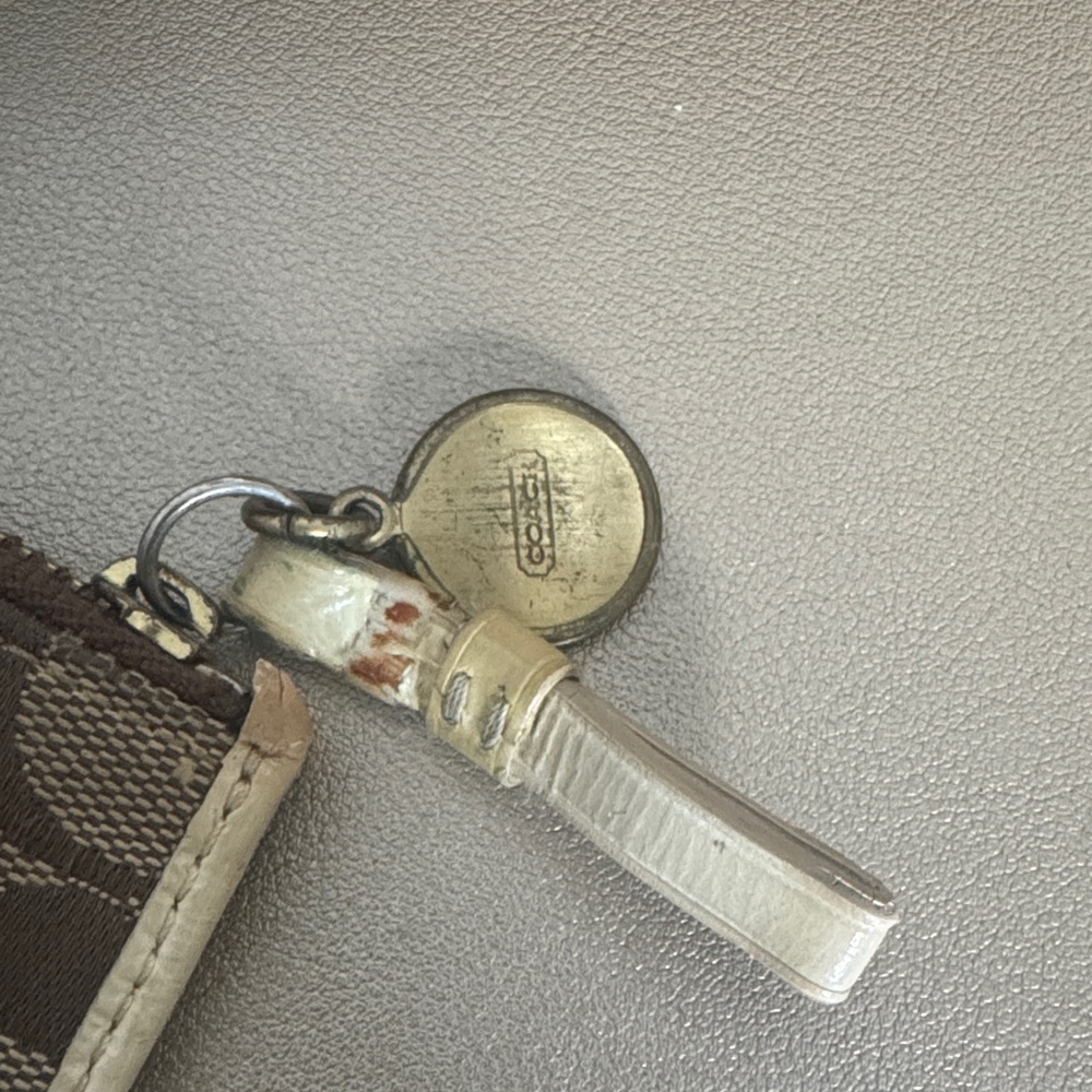 Coach Multicolor Signature Key Holder - Picture 2 of 6
